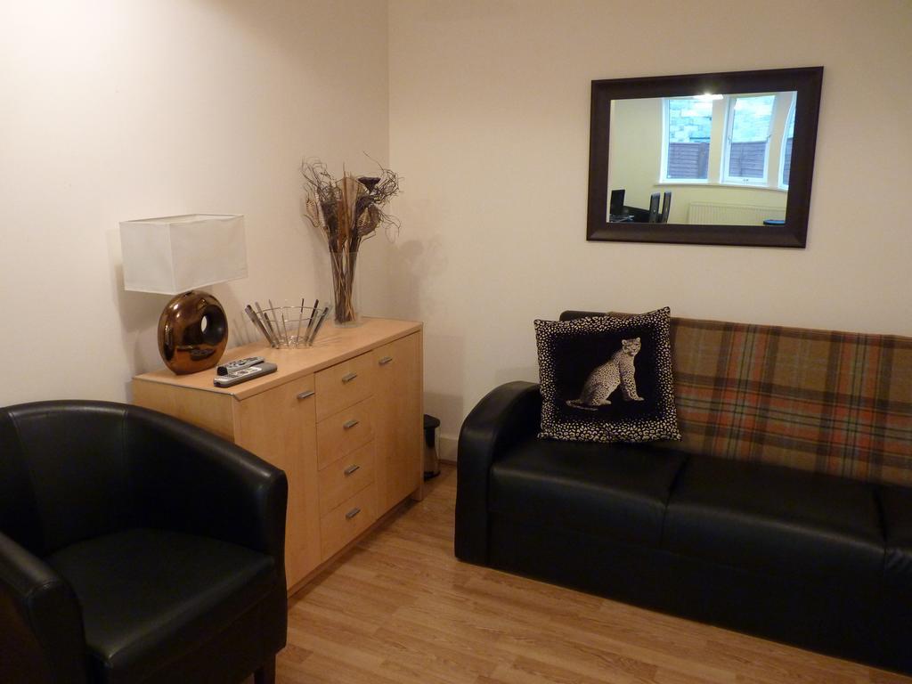 Glenmorangie Highland Club Scotland Villa Fort Augustus Room photo